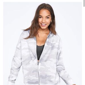 NWT Victoria’s Secret Pink zip up hoodie XS